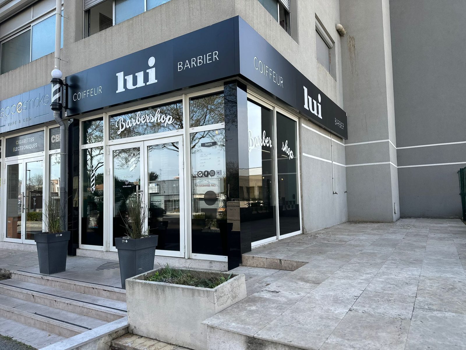 Photo Lui Coiffeur — ambiance salon