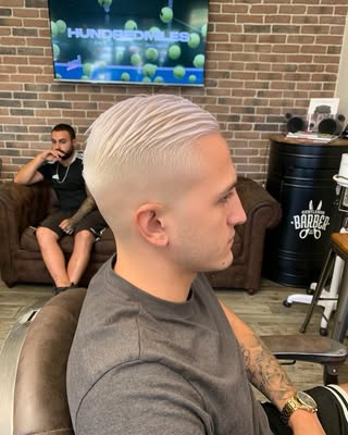 Ambiance du salon Lui Coiffeur Draguignan — barbier Draguignan (photo 5)